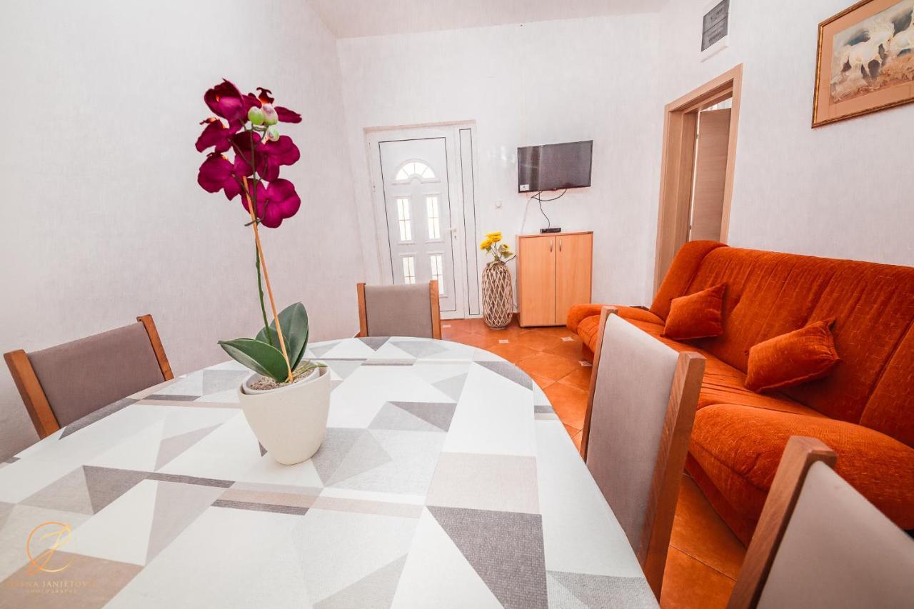 Apartments Batricevic Herceg Novi Bagian luar foto