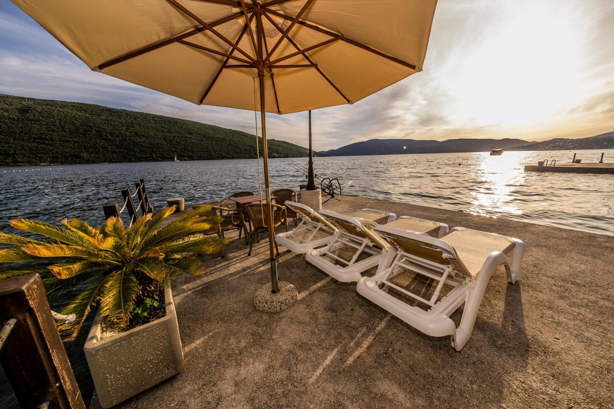 Apartments Batricevic Herceg Novi Bagian luar foto