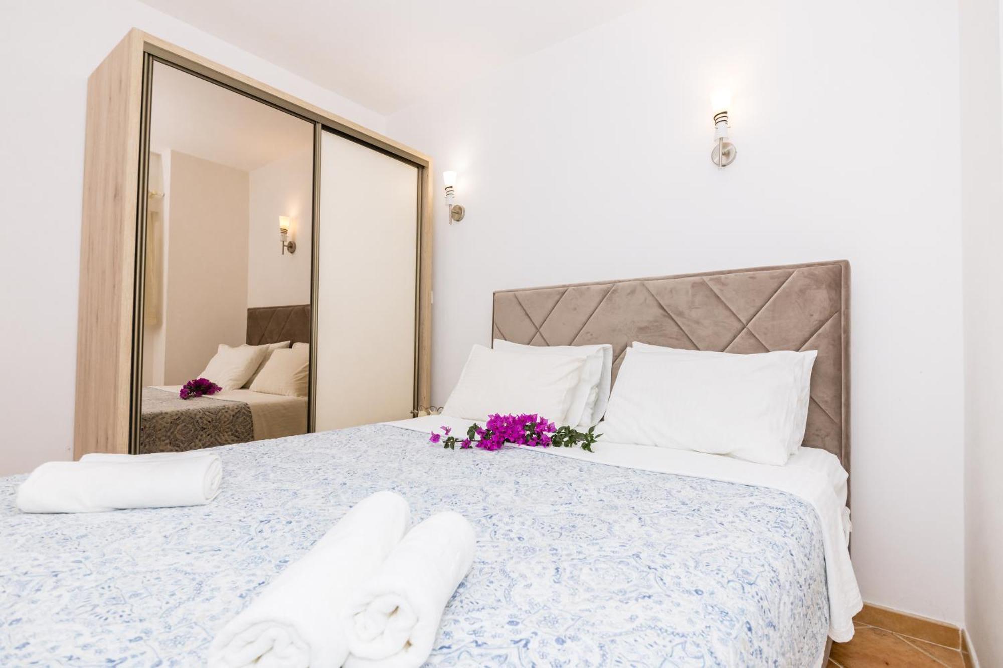 Apartments Batricevic Herceg Novi Bagian luar foto